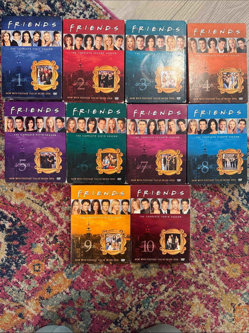 FRIENDS Complete Seasons 1-10 DVD Set in great condition collectors item